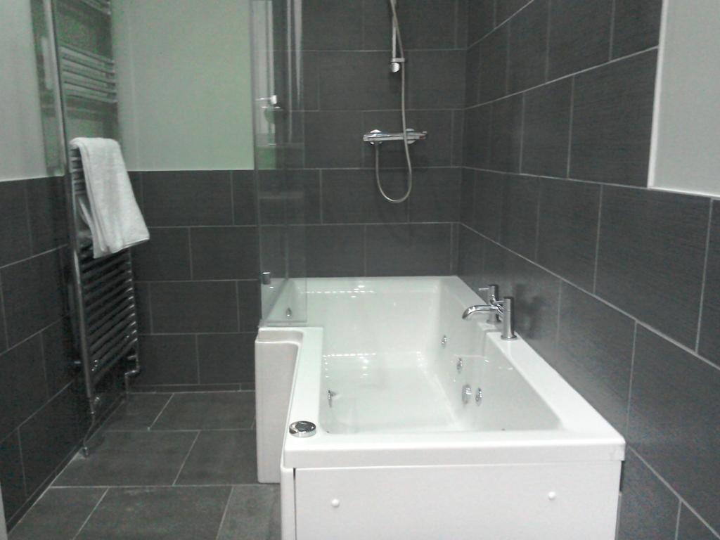 The Dorchester Serviced Apartments Kingston upon Hull Phòng bức ảnh
